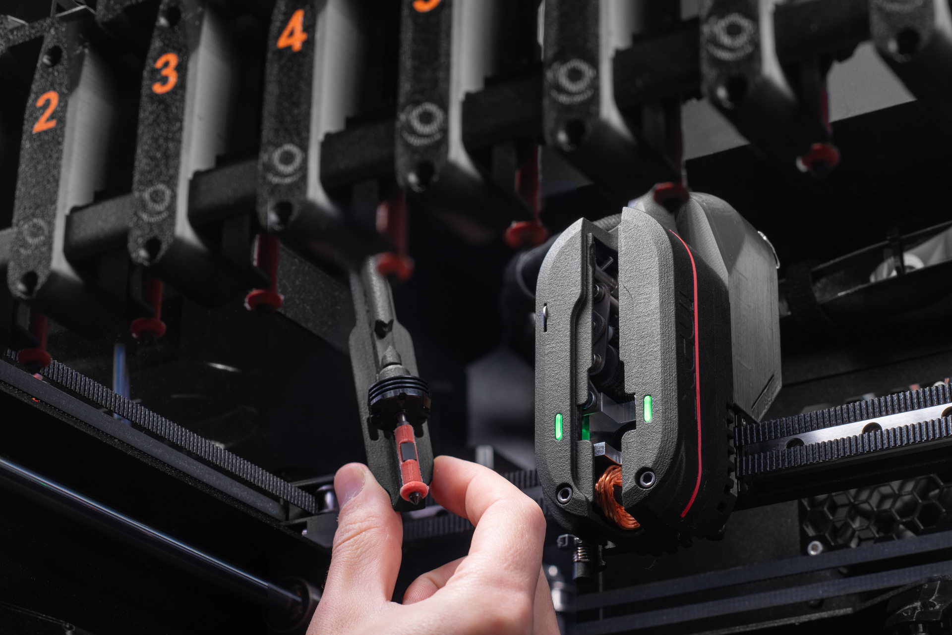 ULTRAFAST TOOL CHANGES