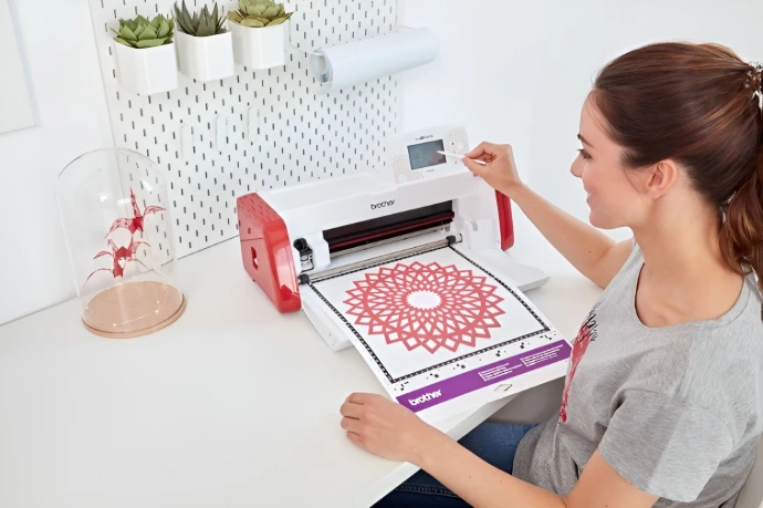 Brother ScanNCut SDX900 - 682 designs