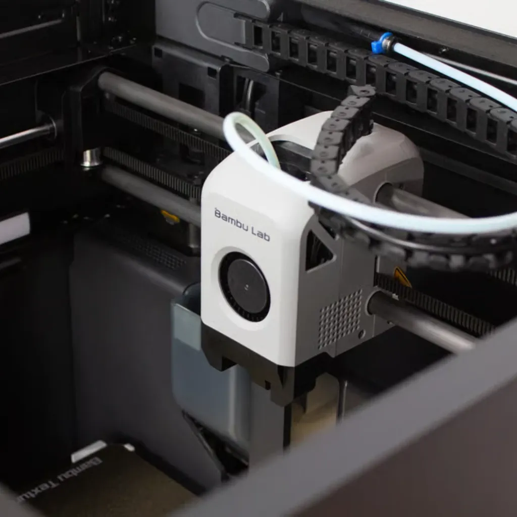 Web - Product Images-5-Lifestyle-Output Image 2.webp