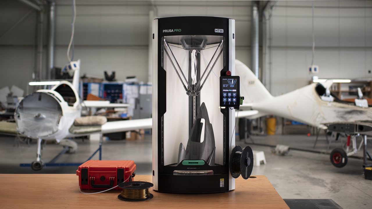 Prusa Pro HT90 i flyhangar