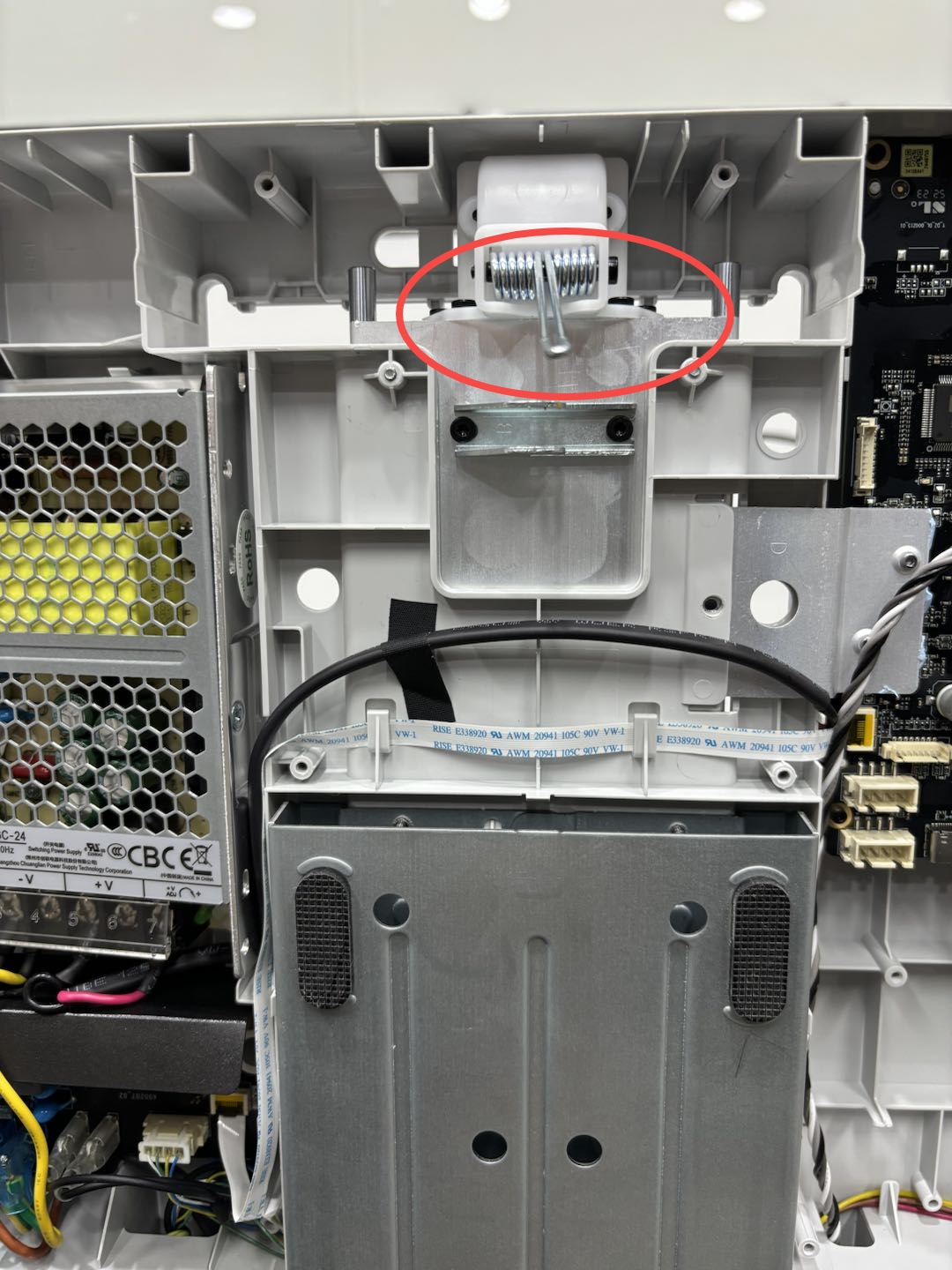 Frigorelse af Y-remmens torsionsfjeder, trin 2