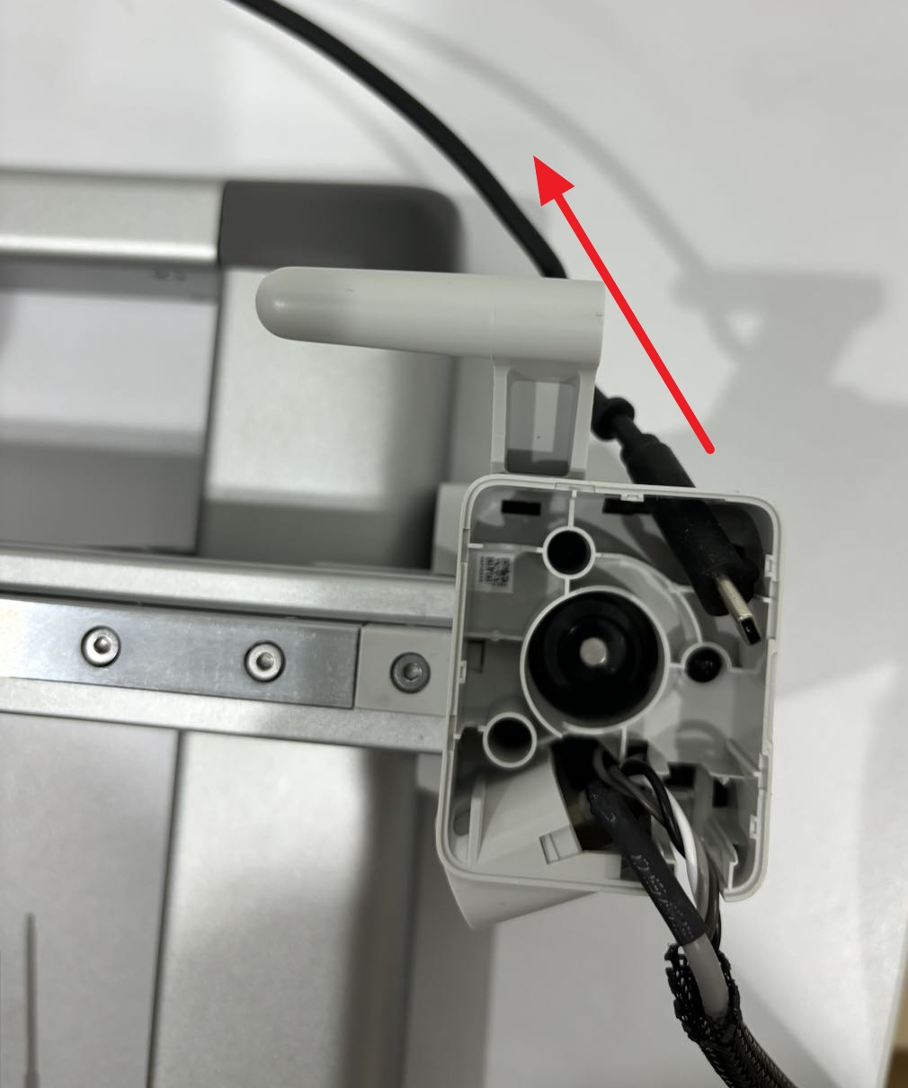 Træk USB-C-kablet ud af X-motorboksen