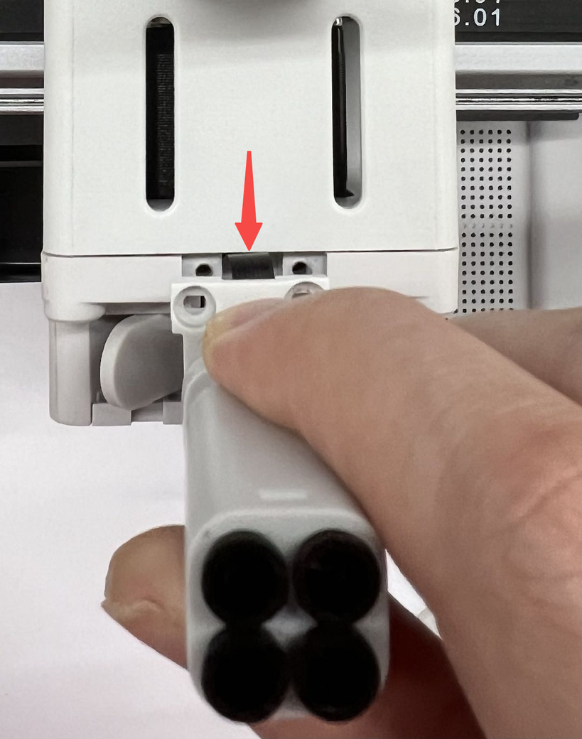 Placér filamenthubben med det sorte FPC-kabel glat