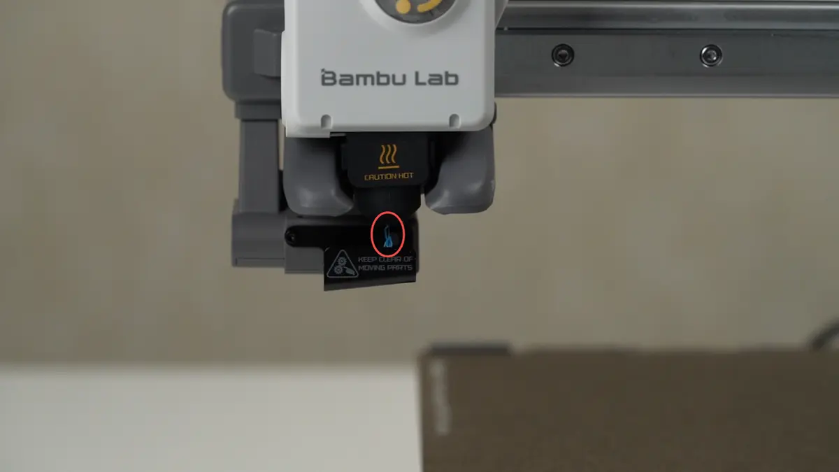 Filament presses jævnt ud af dysen på A1 mini