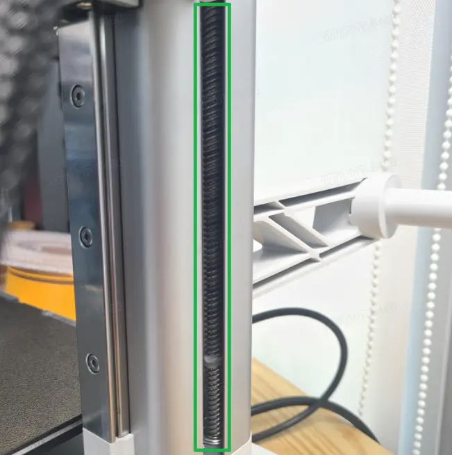 Påføring af fedt på spindlens arbejdsområde