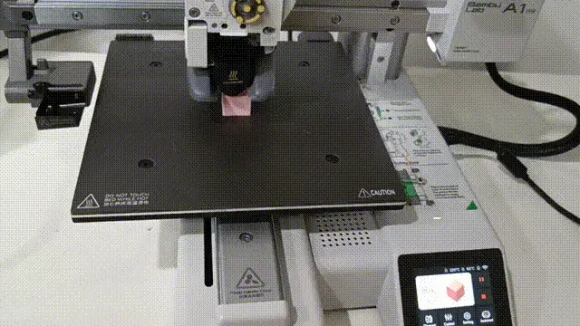Eksempel på fejl hvor printeren printer direkte på heatbedet