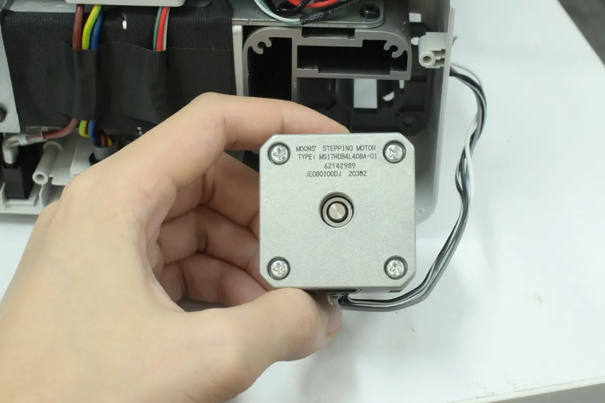 Placer Z-akse-motoren i A1 mini