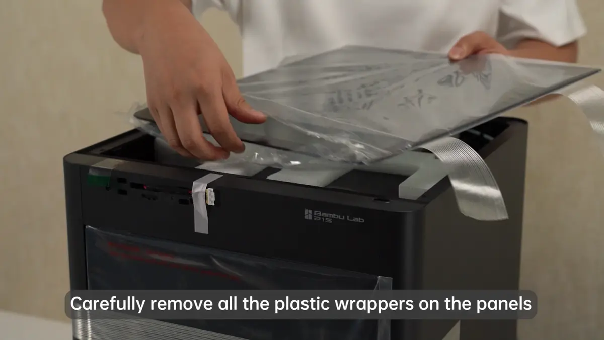 Plastfolie fjernes fra panelerne på P1S Combo