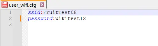 Eksempel på user_wifi.cfg-fil med SSID og adgangskode