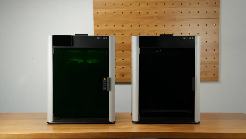 Laserversion af H2S ved siden af standardversionen