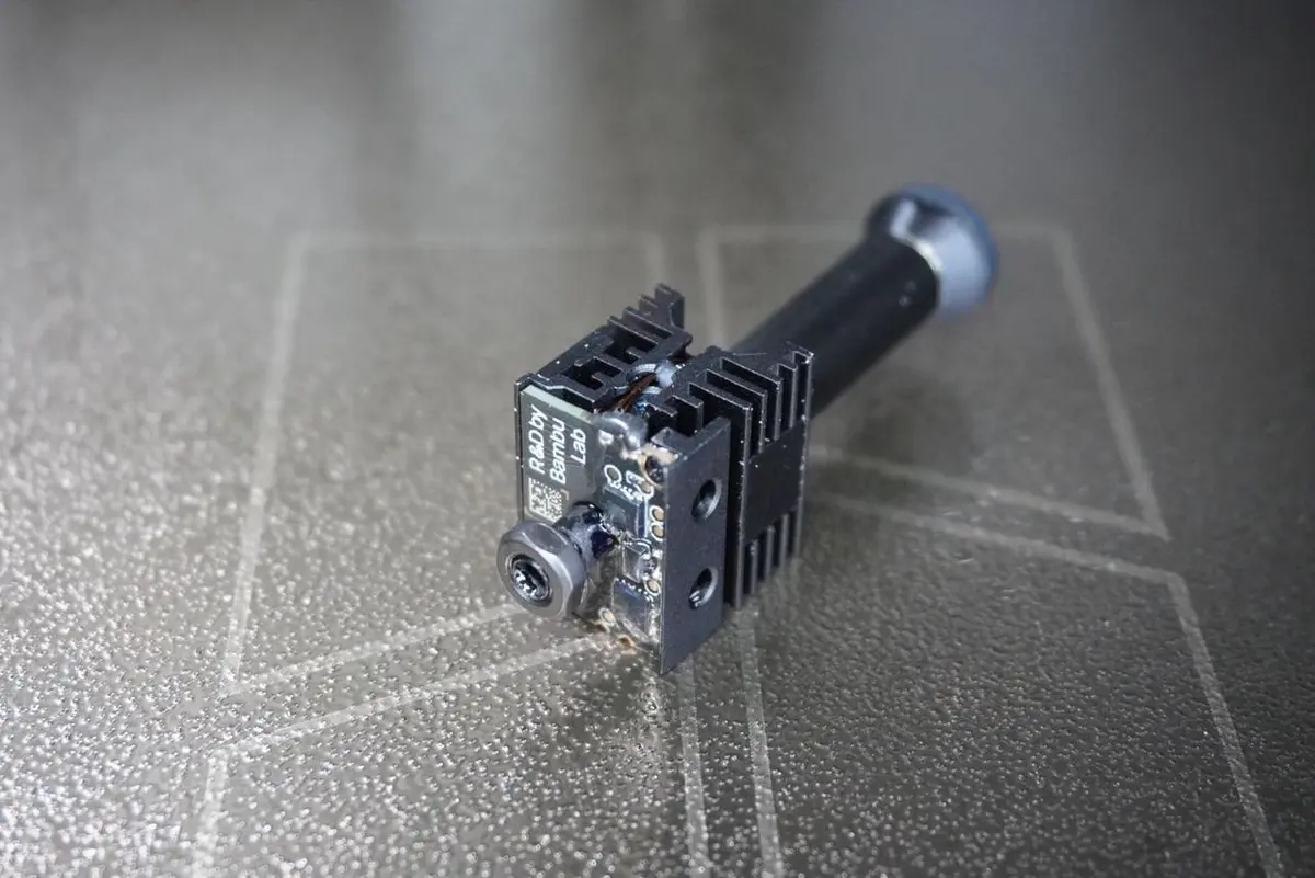 Printkort og NTC-sensor i den kolde sektion af hotenden