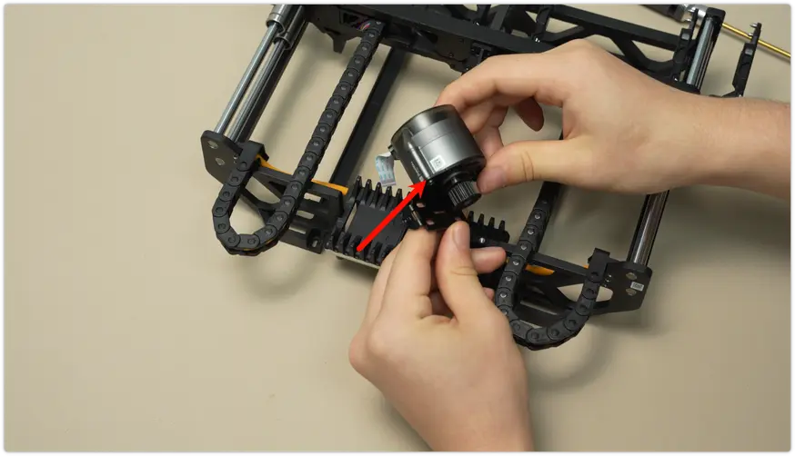 Hotend-rackmotorenheden taget ud