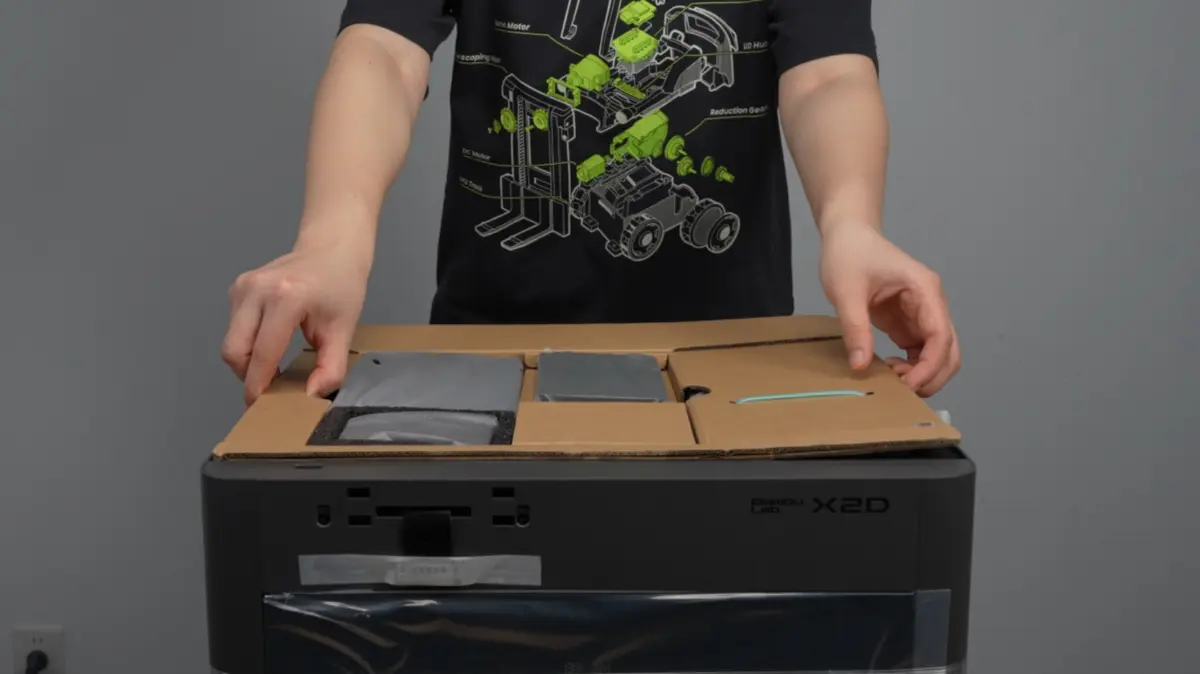 Pappet tages ud af printeren