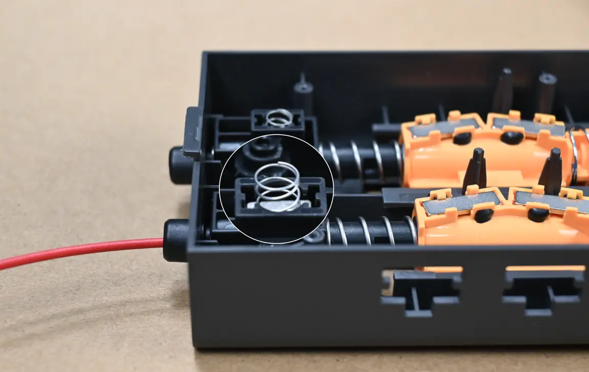 Filamentregistrering med filament, magnet skubbet mod Hall-sensoren