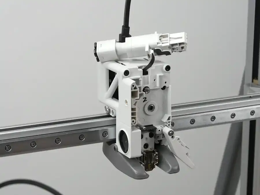 Drevgear og driftgear monteret i extruderen