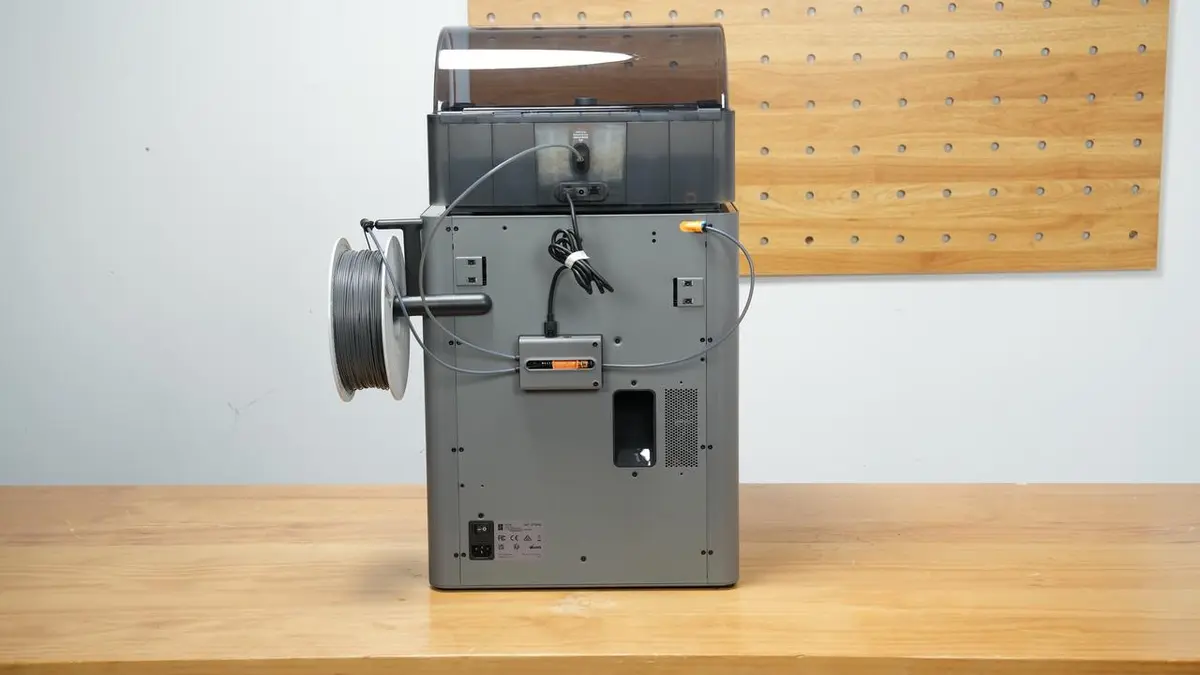 Ekstern spole monteret med filament igennem P2S-bufferen