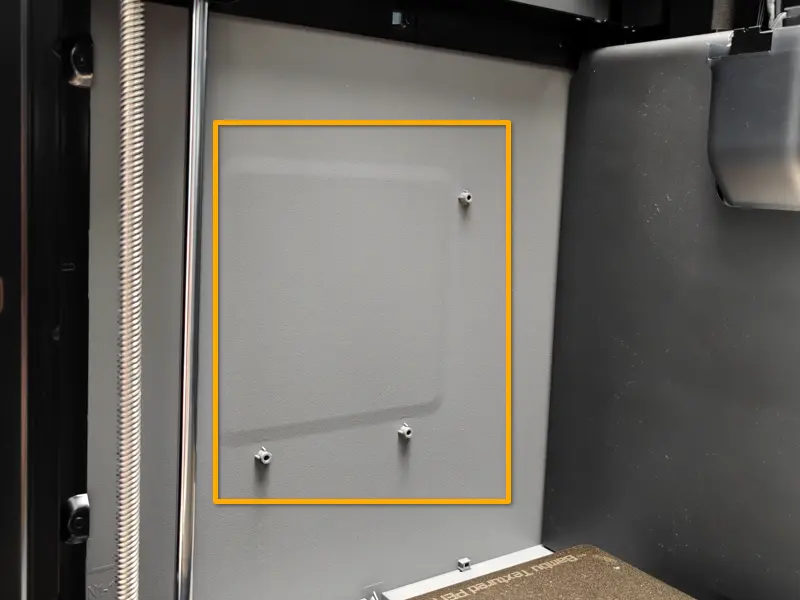 Varmesengen sænket og installationsposition frigjort