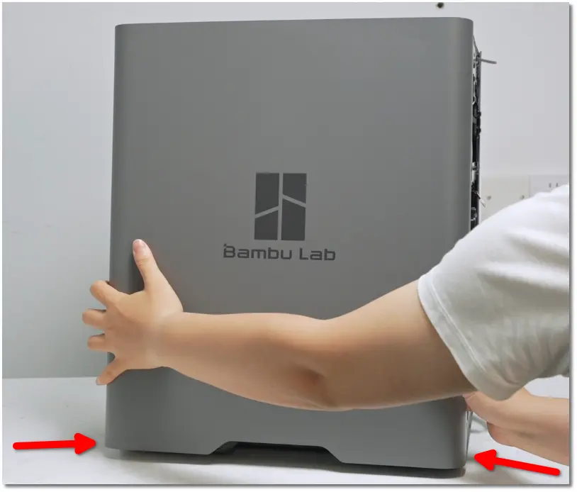 Stil printeren oprejst og løft det højre sidepanel af