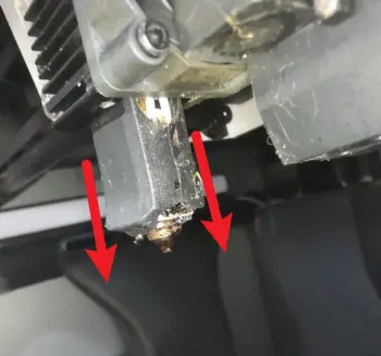 Toolhead flyttet frem til bekvem position inden fjernelse af silikonekappe