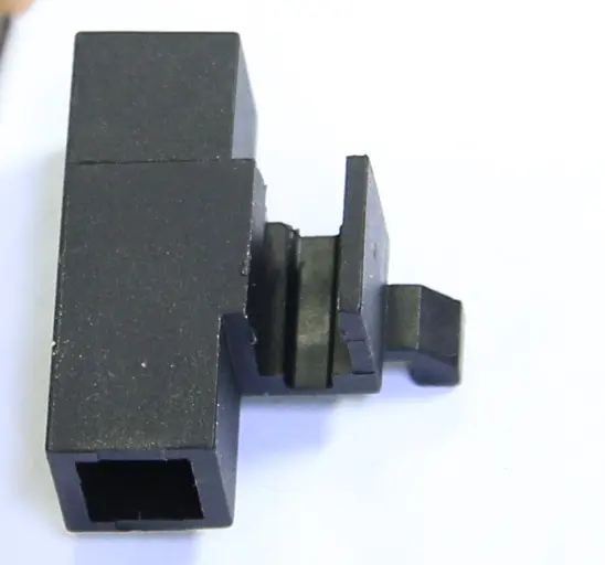 Sikring fjernes fra sin holder