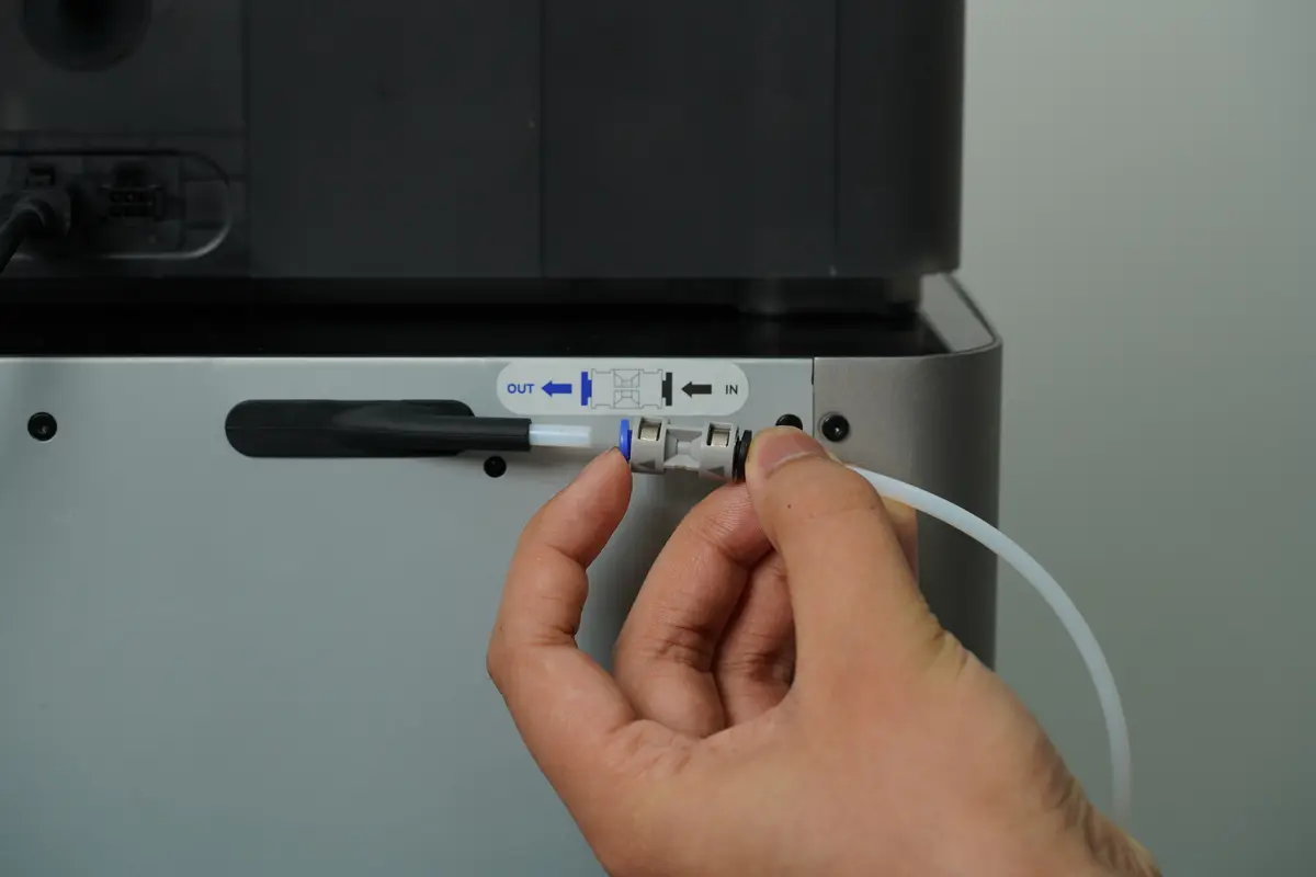 Frakobling af PTFE-rør fra printerens PTFE-kobling