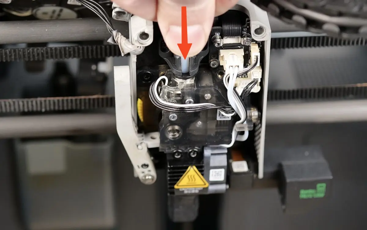 PTFE-ror skubbes tilbage ind i ekstruderens filamentsensor