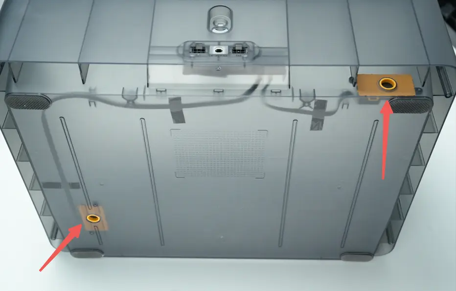 vent_holes_in_ams_2_pro.png