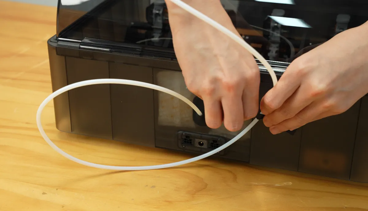 PTFE-slangen tages ud