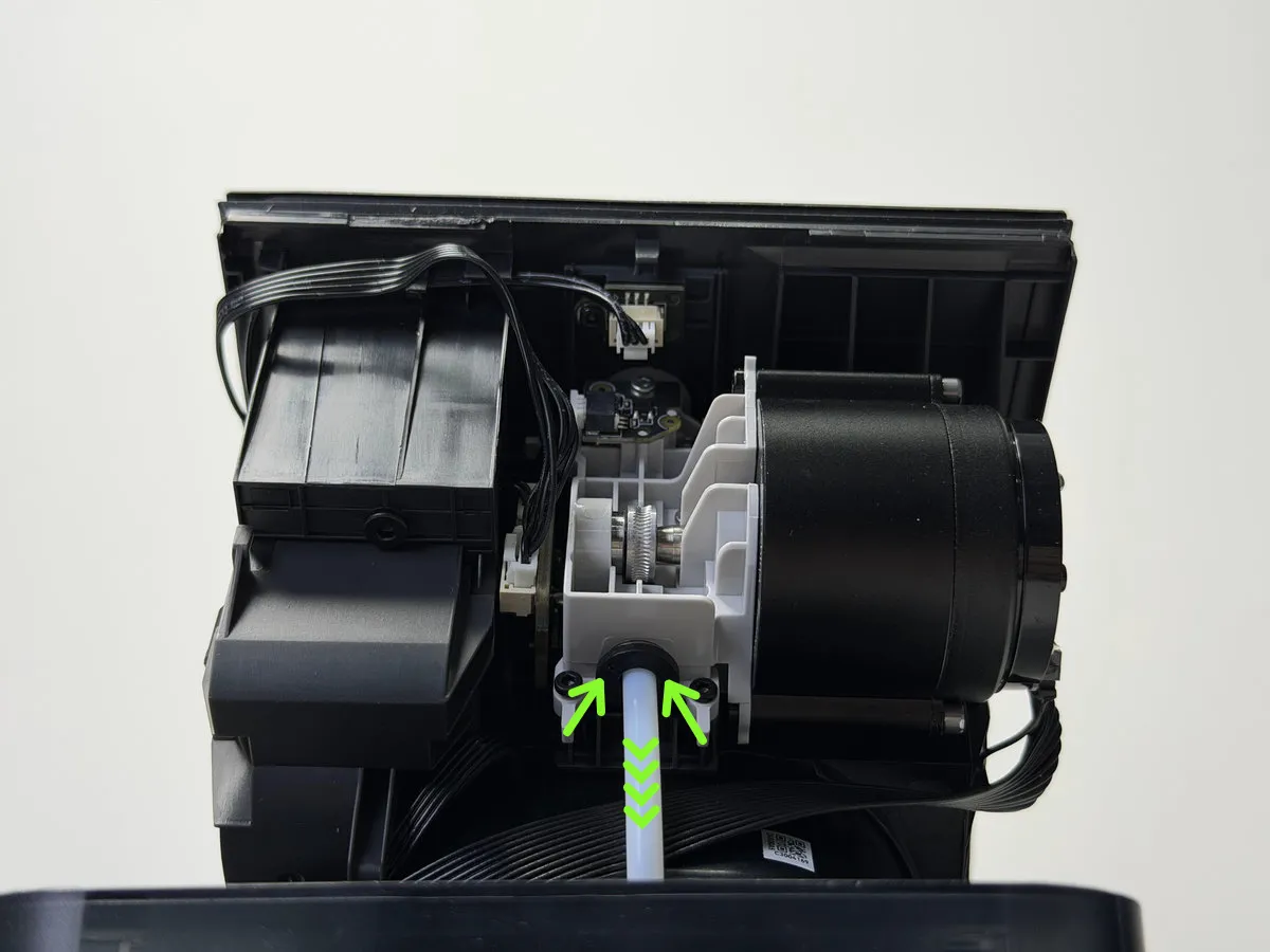 PTFE-slangen afmonteres fra AMS HT-lynkoblingen