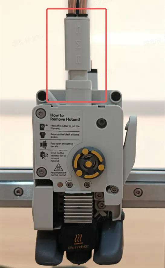 Filament-hub med tilsluttede PTFE-slanger