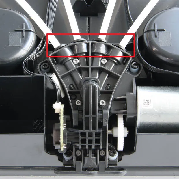 Frakobling af de 4 PTFE-slanger fra filament-hubben