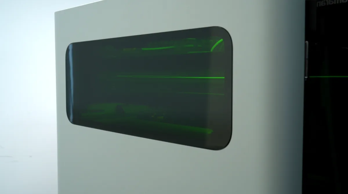 Laserbeskyttelse på H2D-kabinettet
