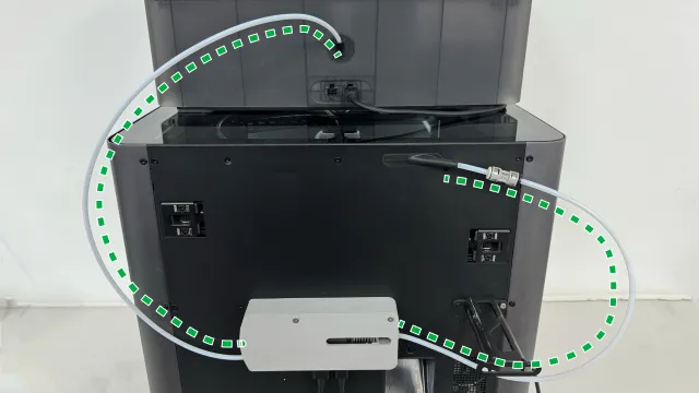 PTFE-slange (Teflon-slange) forbundet fra AMS til toolhead